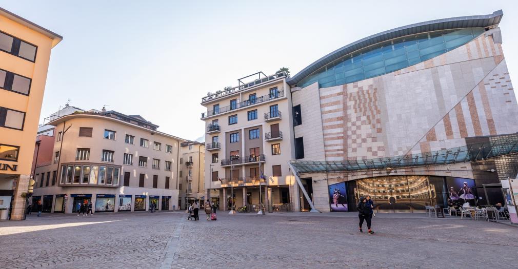 Piazza Cesare Battisti