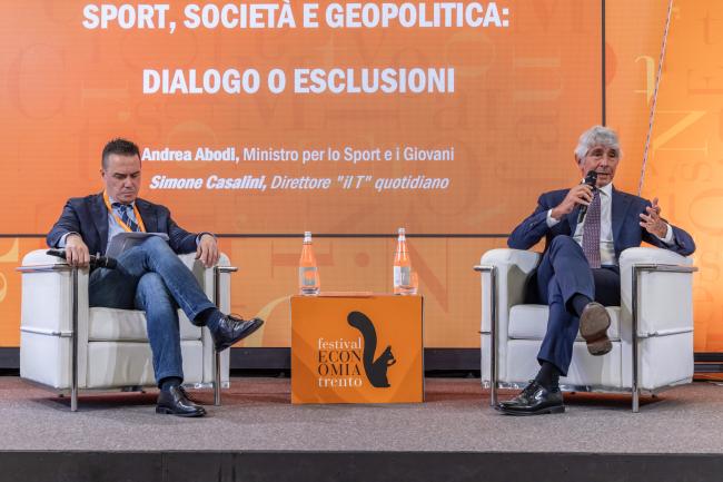 Il ministro per lo sport e i giovani Andrea Abodi 